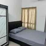 Razak City Homestay